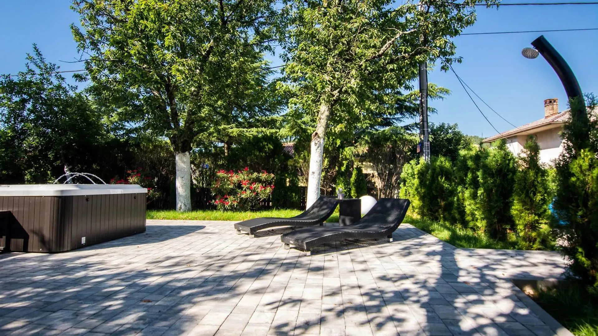 Hotel Villa Sandi - Free Parking Cavle