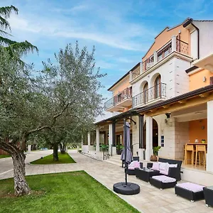 https://bed-and-breakfast-villa-dobravac.in-istria.net